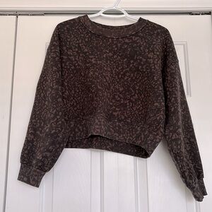 Lululemon Perfectly Oversized Cropped Crew in size 6